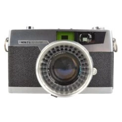 Petri 7 S Point And Shoot With 45mm F1.8 Prime Lens