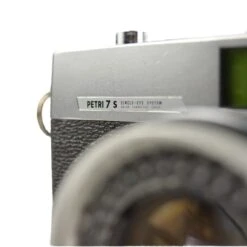 Petri 7 S Point And Shoot With 45mm F1.8 Prime Lens -Film Camera Store DSC 0090 81a9d324 5442 4b49 8984 caca05f43b02