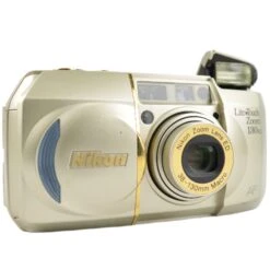 Nikon Lite-Touch Zoom 130ED 38-130mm Zoom Point And Shoot 11 Nikon Lite-Touch Zoom 130ED 38-130mm Zoom Point And Shoot -Film Camera Store DSC 0346