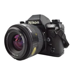 Nikon F-501 AF With Nikkor 35-70mm F3.3 Zoom Lens -Film Camera Store DSC 0612