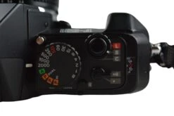 Nikon F-501 AF With Nikkor 35-70mm F3.3 Zoom Lens -Film Camera Store DSC 0618