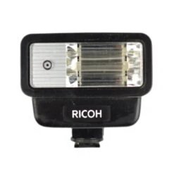 Ricoh XR Speedlite 240 External Flash Unit