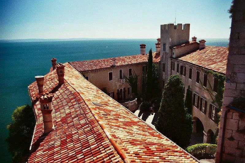 BRAND NEW - Olympus OM40 Program Black 35mm SLR Film Camera With Olympus Prime Lens 4 BRAND NEW - Olympus OM40 Program Black 35mm SLR Film Camera With Olympus Prime Lens - Image 2