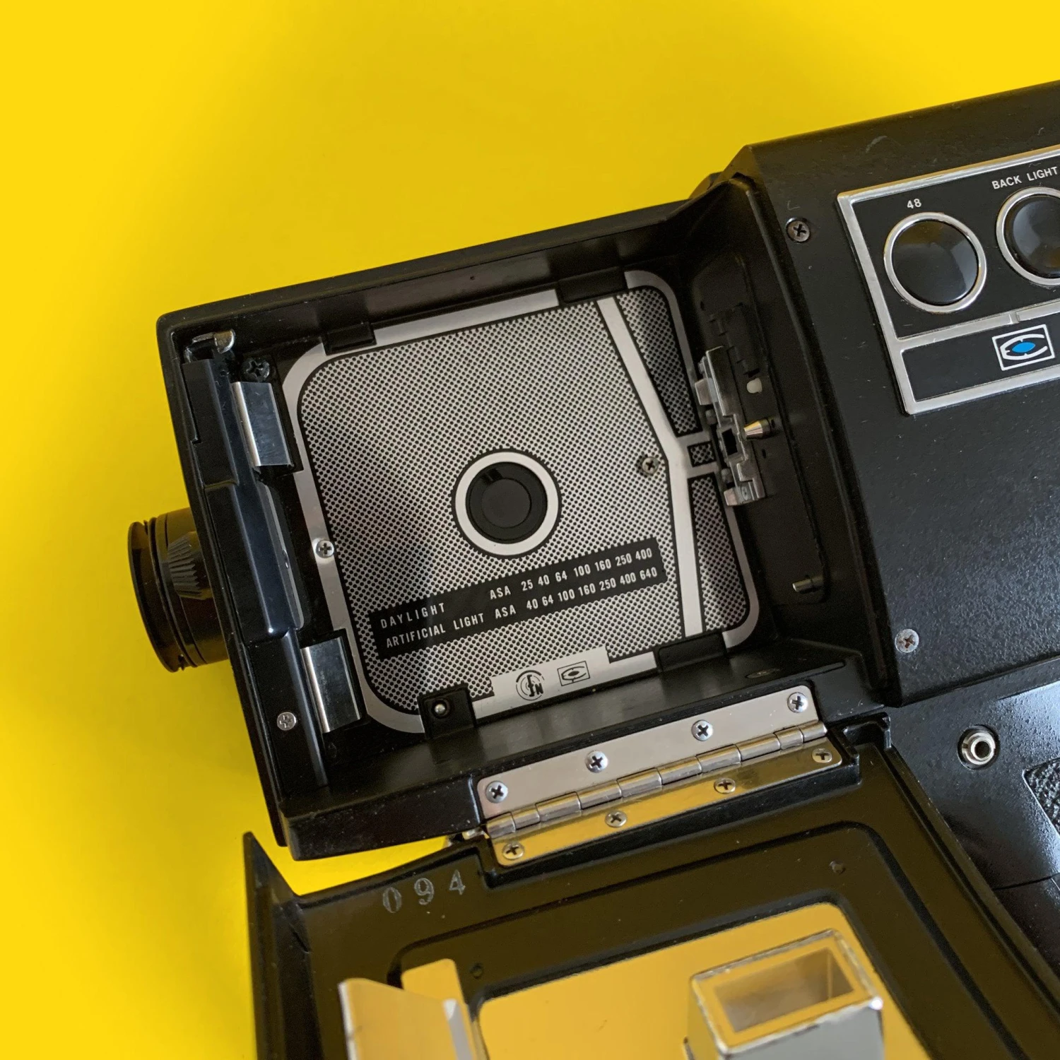 Chinon 410 Marco Super 8 Movie Cine Camera With Original Case 9 Chinon 410 Marco Super 8 Movie Cine Camera With Original Case - Image 7