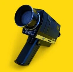 Chinon 672 Auto Zoom Super 8 Movie Cine Camera With Original Case