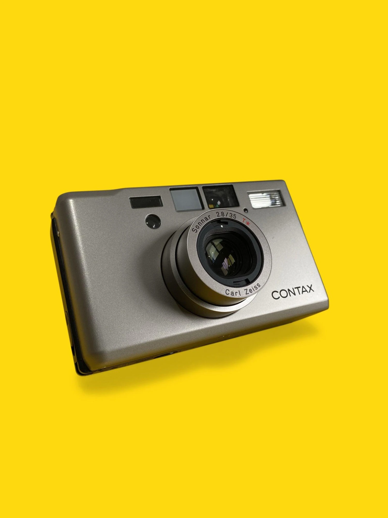 Contax T3 Titan Silver 35mm Film Camera Point & Shoot With 35mm F/2.8 Lens 11 Contax T3 Titan Silver 35mm Film Camera Point & Shoot With 35mm F/2.8 Lens - Image 9