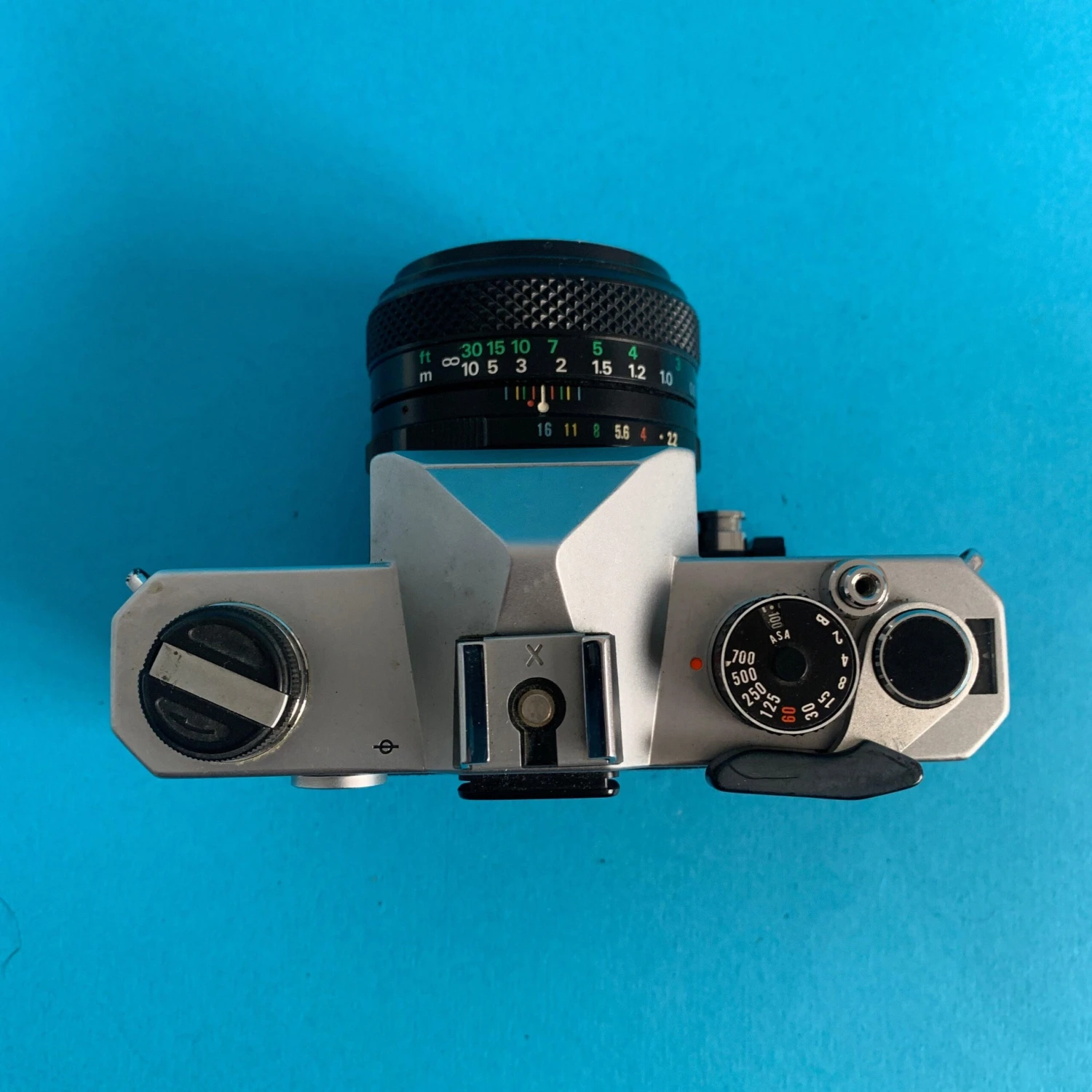 Fujica ST605 35mm SLR Film Camera W/ Prime Lens 7 Fujica ST605 35mm SLR Film Camera W/ Prime Lens - Image 5