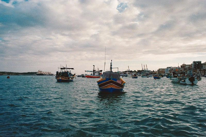 Fujica ST605 35mm SLR Film Camera W/ Prime Lens 10 Fujica ST605 35mm SLR Film Camera W/ Prime Lens - Image 8