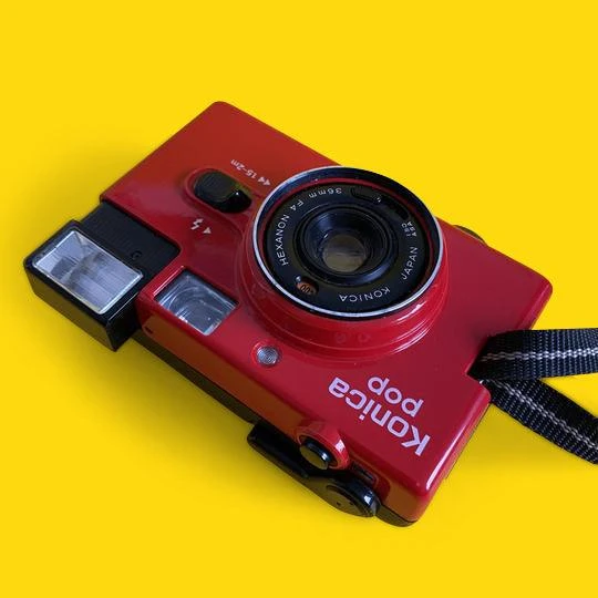 Konica POP Red 35mm Film Camera Point And Shoot 5 Konica POP Red 35mm Film Camera Point And Shoot - Image 3