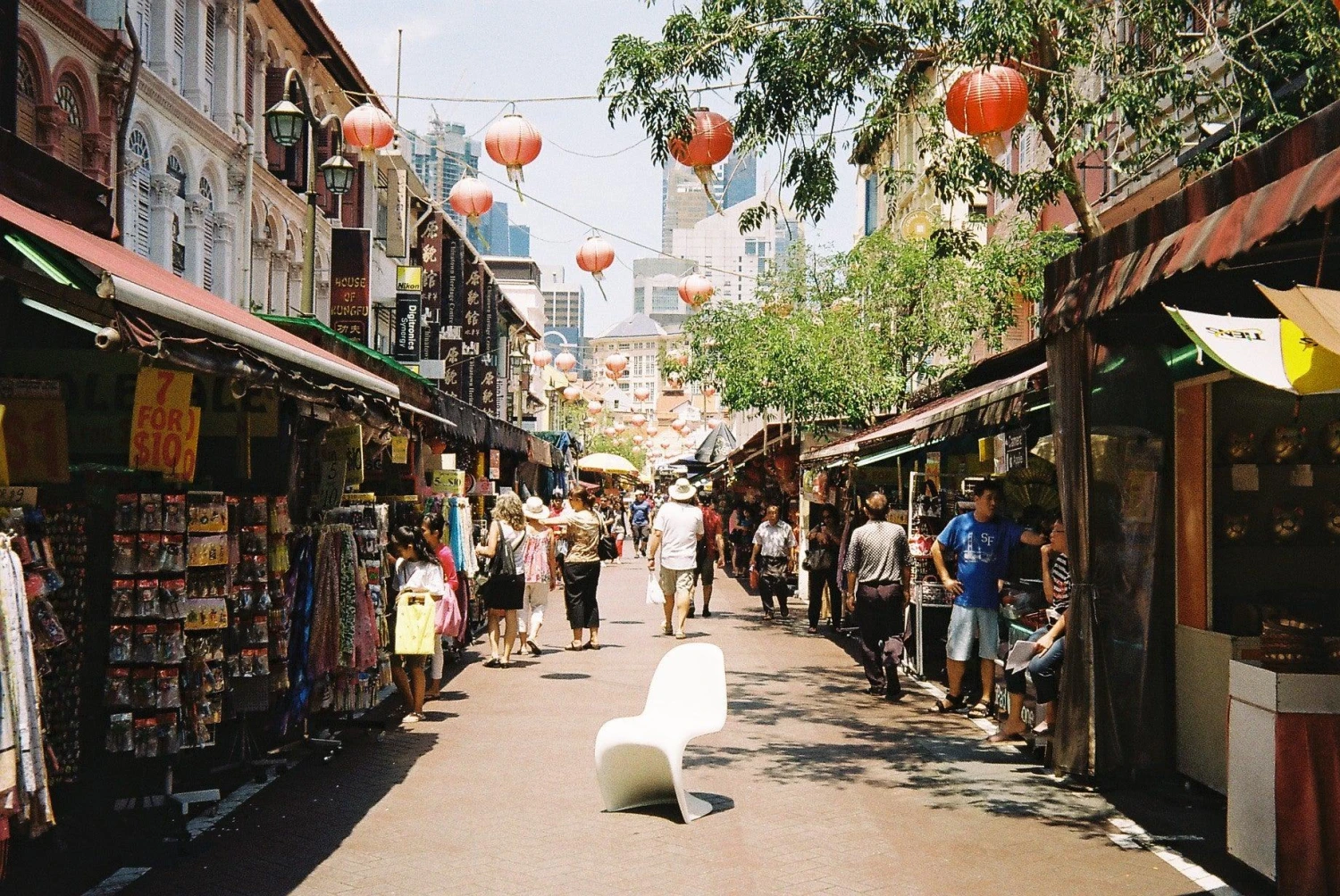 Minolta Riva Zoom 75W 35mm Film Camera Point And Shoot 14 Minolta Riva Zoom 75W 35mm Film Camera Point And Shoot - Image 12