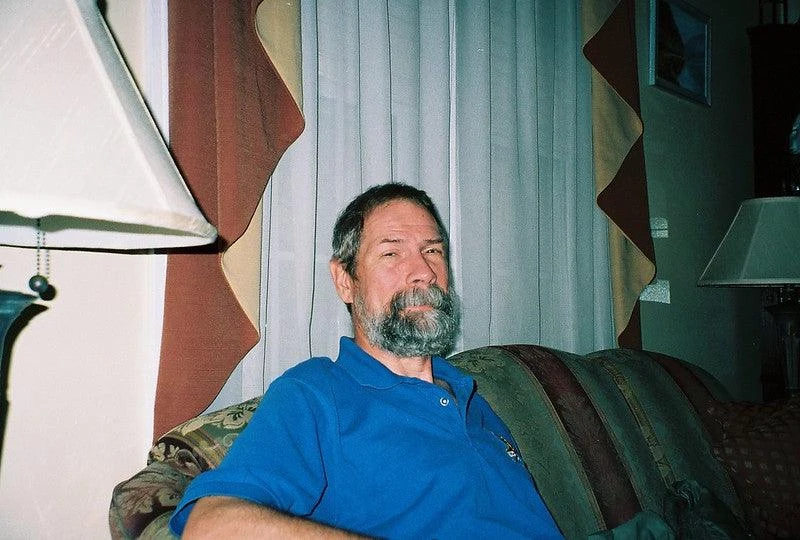 Nikon Lite Touch Zoom 140ED 35mm Film Camera Point And Shoot 11 Nikon Lite Touch Zoom 140ED 35mm Film Camera Point And Shoot - Image 9