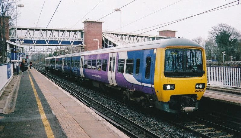 Olympus AF-1 TWIN 35mm Film Camera Point And Shoot 13 Olympus AF-1 TWIN 35mm Film Camera Point And Shoot - Image 11