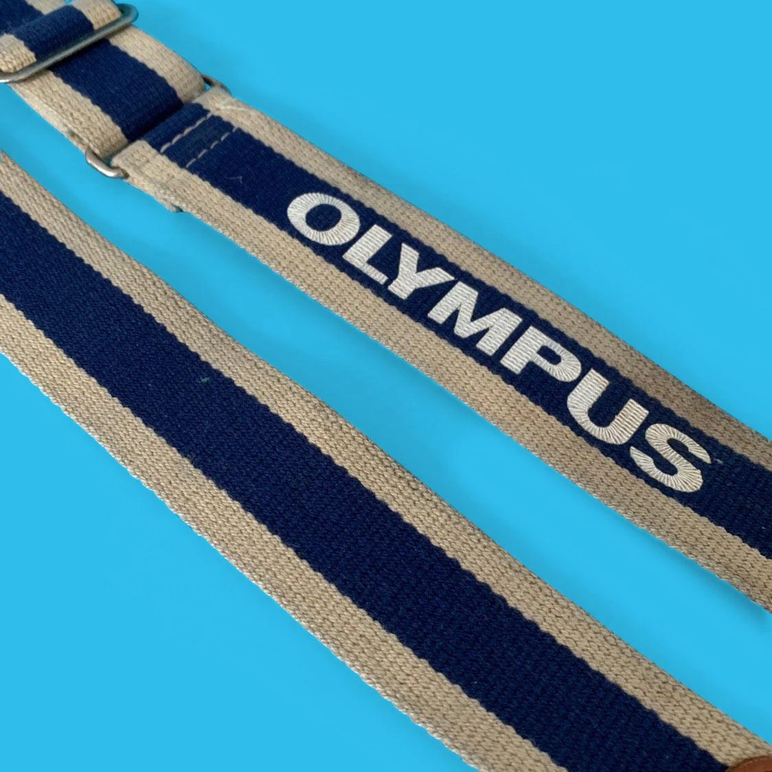 Olympus Blue & Beige SLR Camera Strap 4 Olympus Blue & Beige SLR Camera Strap - Image 2