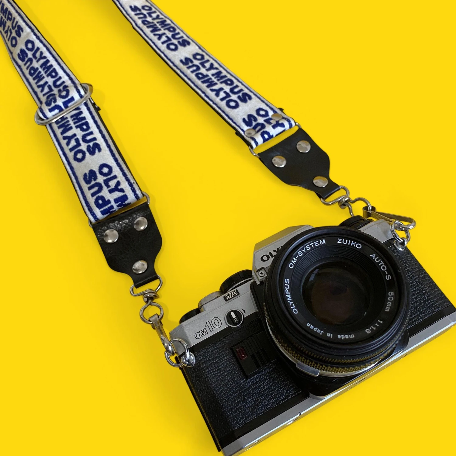 Olympus Blue & White SLR Camera Strap 7 Olympus Blue & White SLR Camera Strap - Image 5