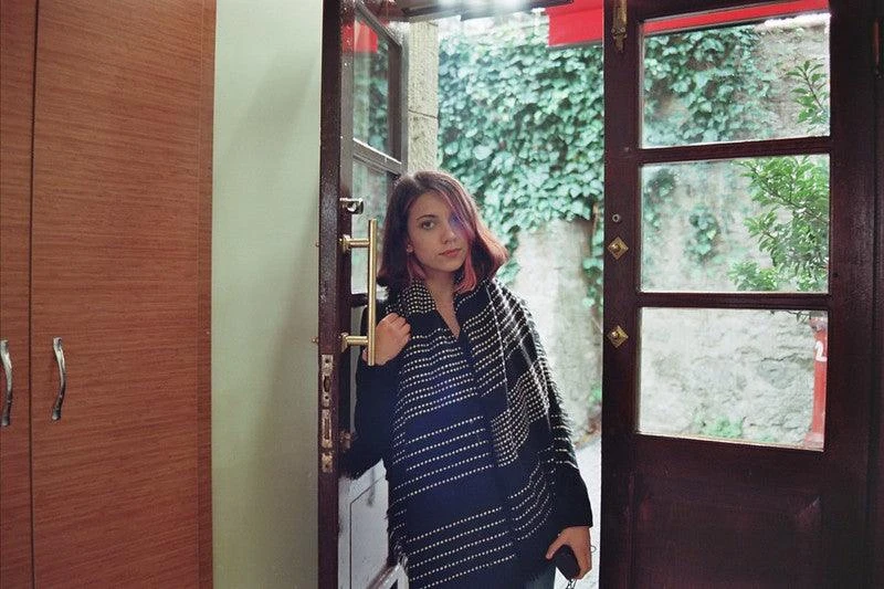 Olympus OM10 35mm Film Camera W/ F/1.8 50mm Lens And Zoom Lens 4 Olympus OM10 35mm Film Camera W/ F/1.8 50mm Lens And Zoom Lens - Image 2