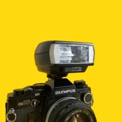 Olympus T20 External Flash Unit For 35mm Film Camera