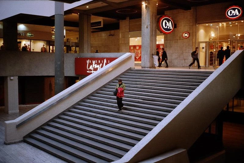 Olympus Trip 35 Green Leather Skin Point And Shoot 35mm Film Camera 18 Olympus Trip 35 Green Leather Skin Point And Shoot 35mm Film Camera - Image 16