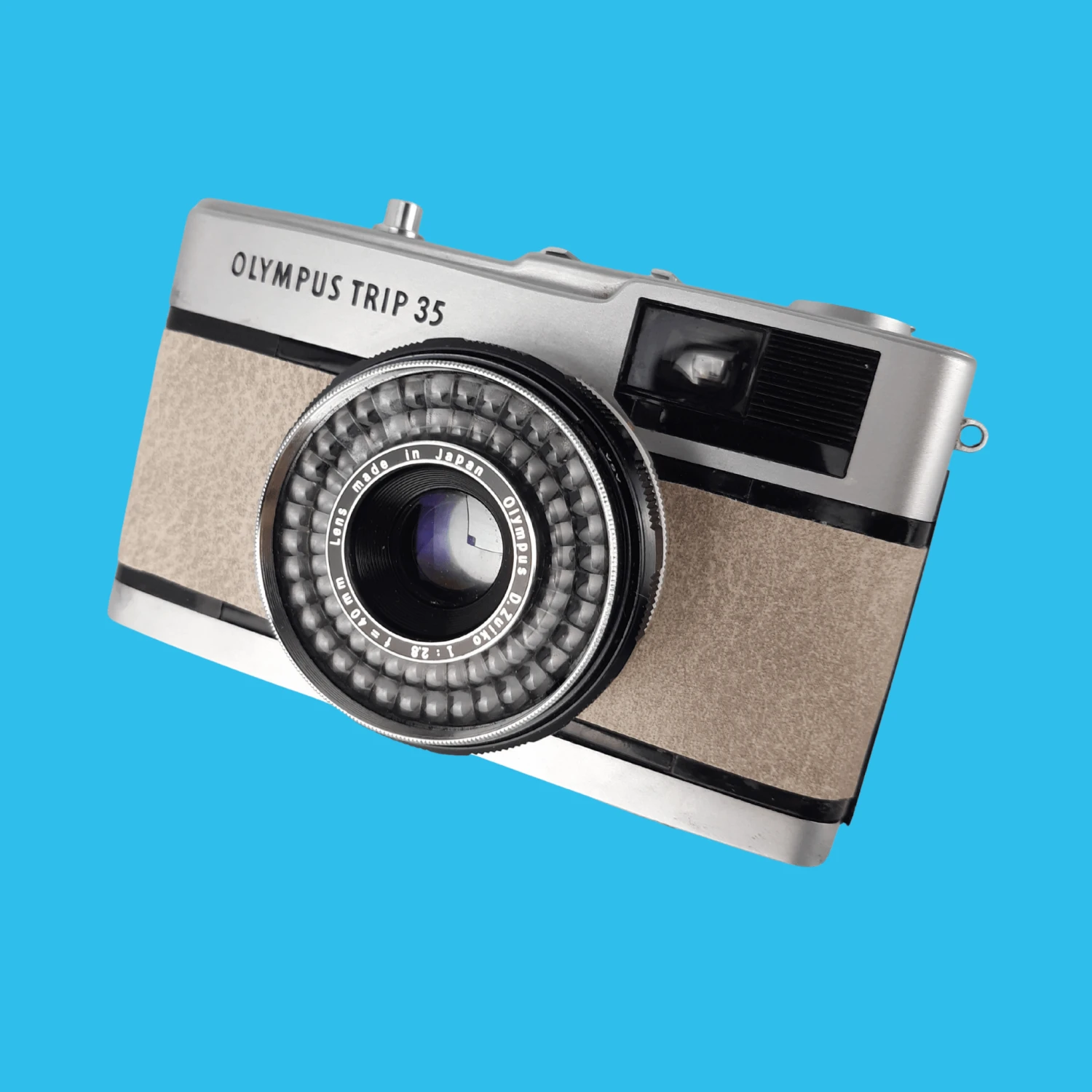 Olympus Trip 35 Soft Beige Leather Point And Shoot 35mm Film Camera 3 Olympus Trip 35 Soft Beige Leather Point And Shoot 35mm Film Camera