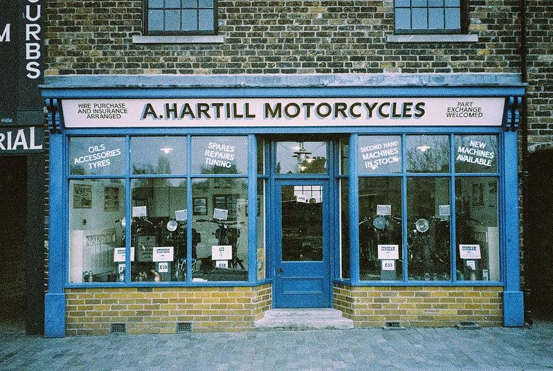 Pentax Zoom 105 R 35mm Film Camera Point And Shoot 9 Pentax Zoom 105 R 35mm Film Camera Point And Shoot - Image 7