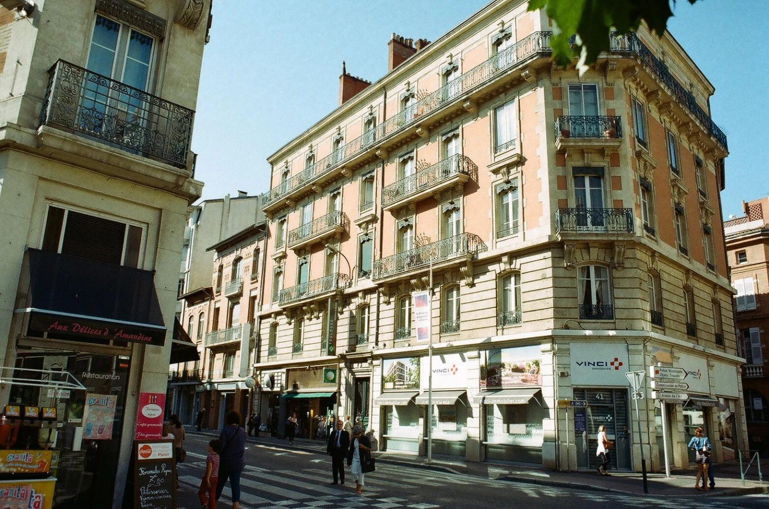 Tamron 28mm F/3.5 Camera Lens 11 Tamron 28mm F/3.5 Camera Lens - Image 9