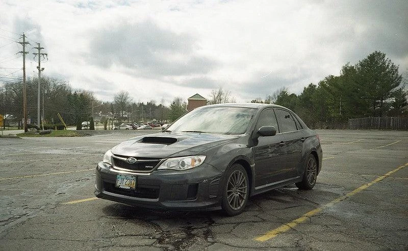 Yellow Underwater Focus Free 35mm Point And Shoot Film Camera 11 Yellow Underwater Focus Free 35mm Point And Shoot Film Camera - Image 9